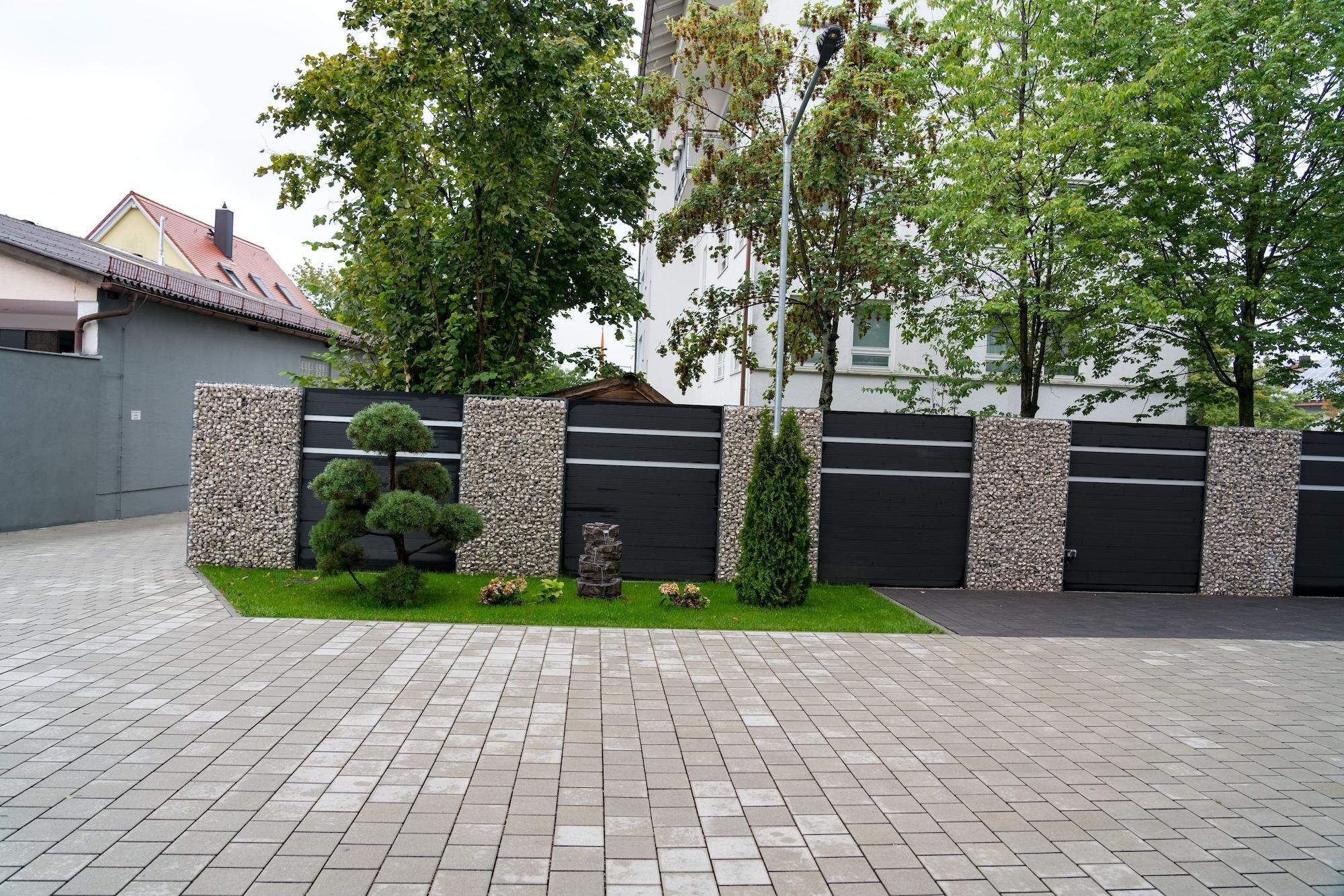 Varios Kreis Residence Munich