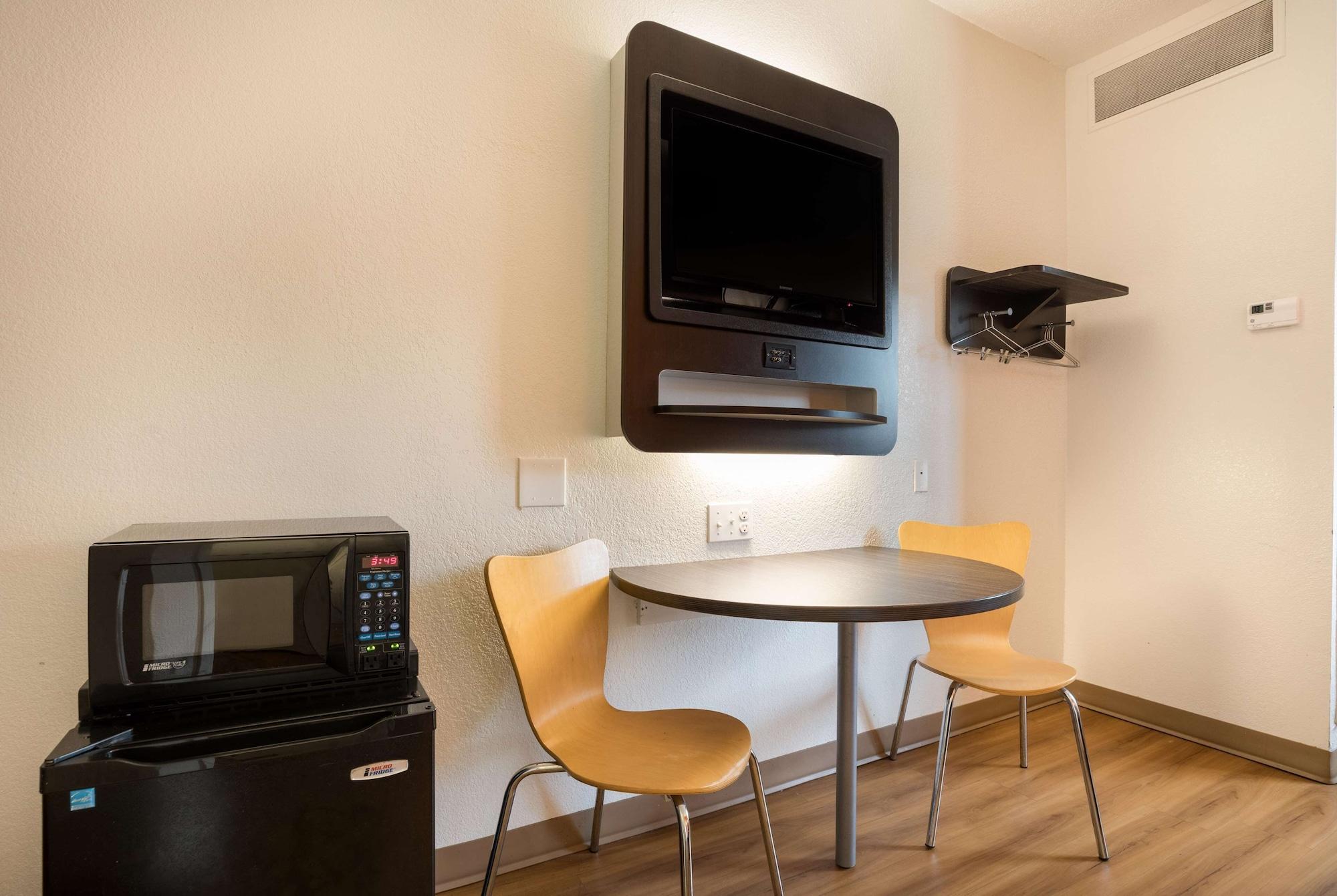 Set de Habitación Motel 6 Orlando, FL - International Dr