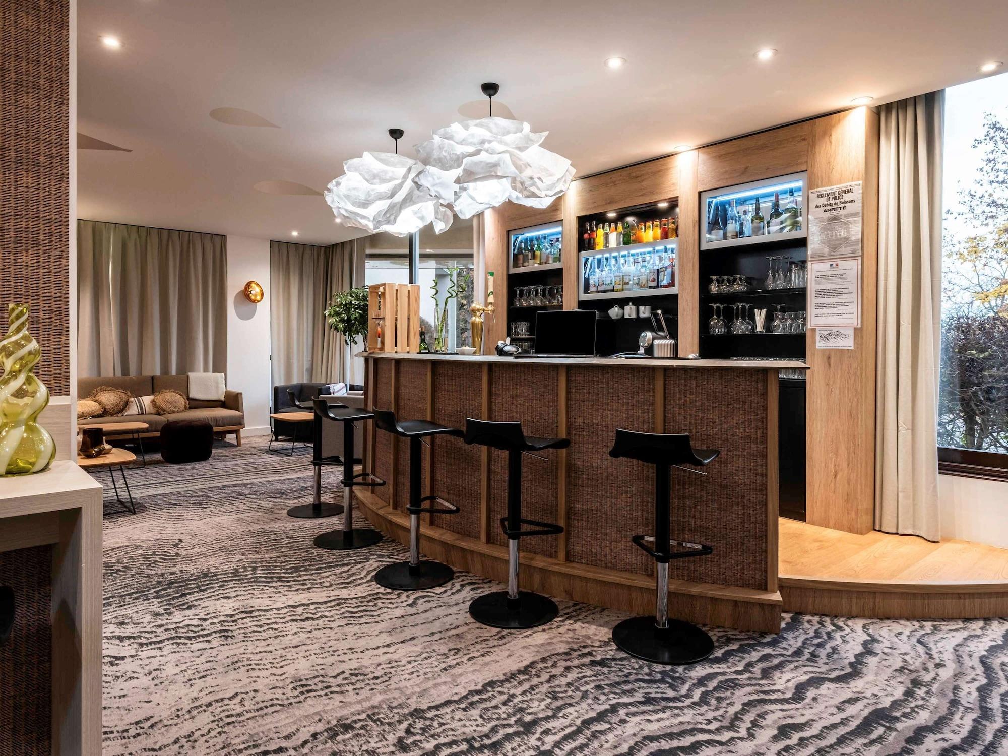 Bar/Salón Mercure Grenoble Meylan