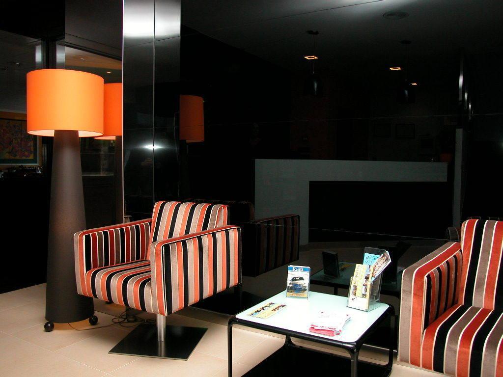 Vista Lobby Los Naranjos