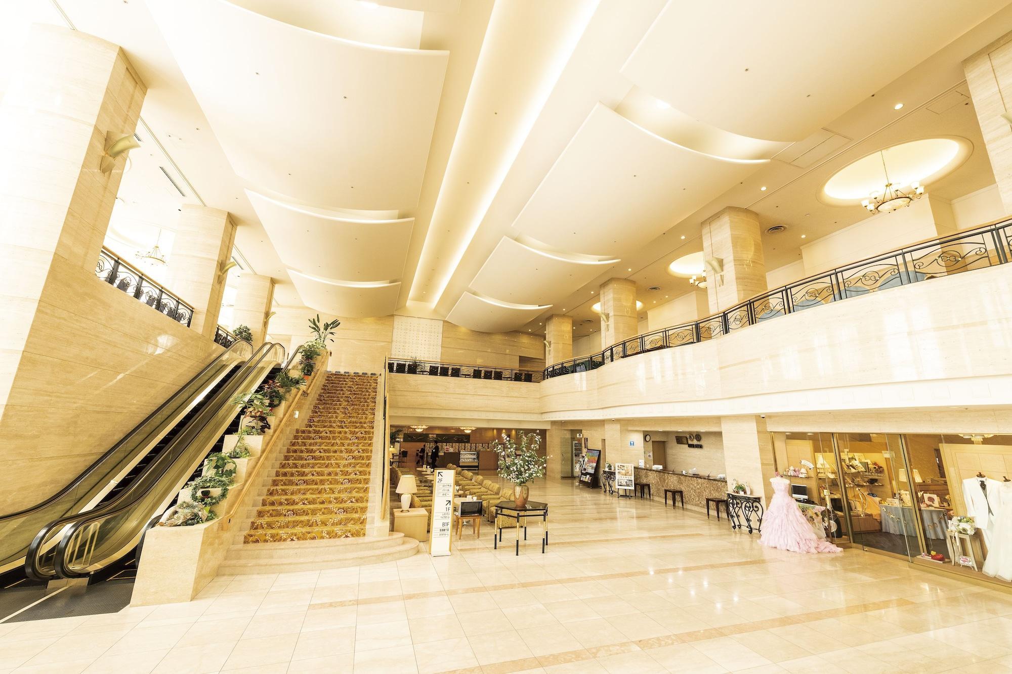 Vista Lobby Port Plaza Chiba