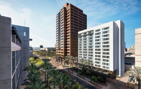 AC Hotel by Marriott Phoenix Downtown