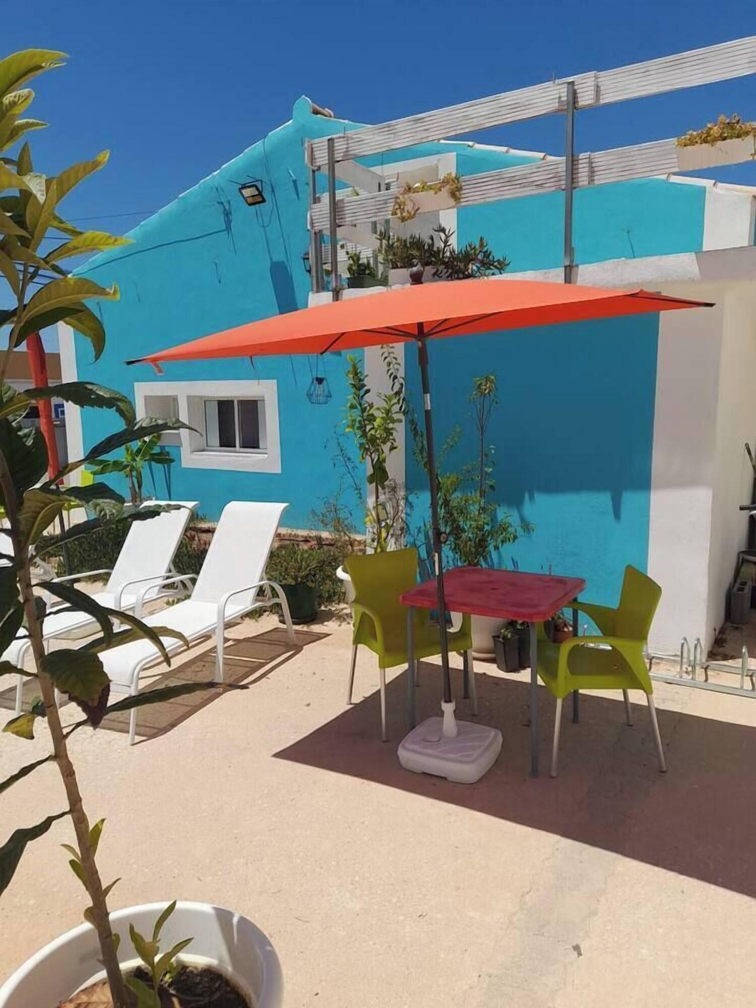Varios Tropicana Holiday Apartments