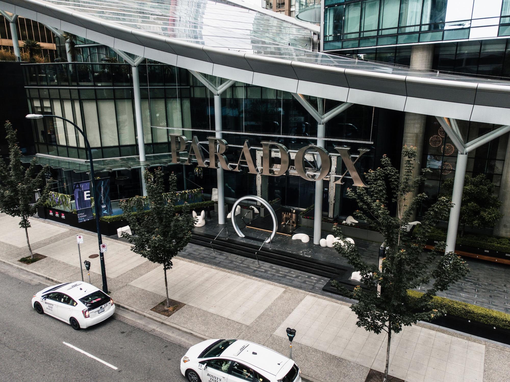 Vista Exterior Paradox Vancouver
