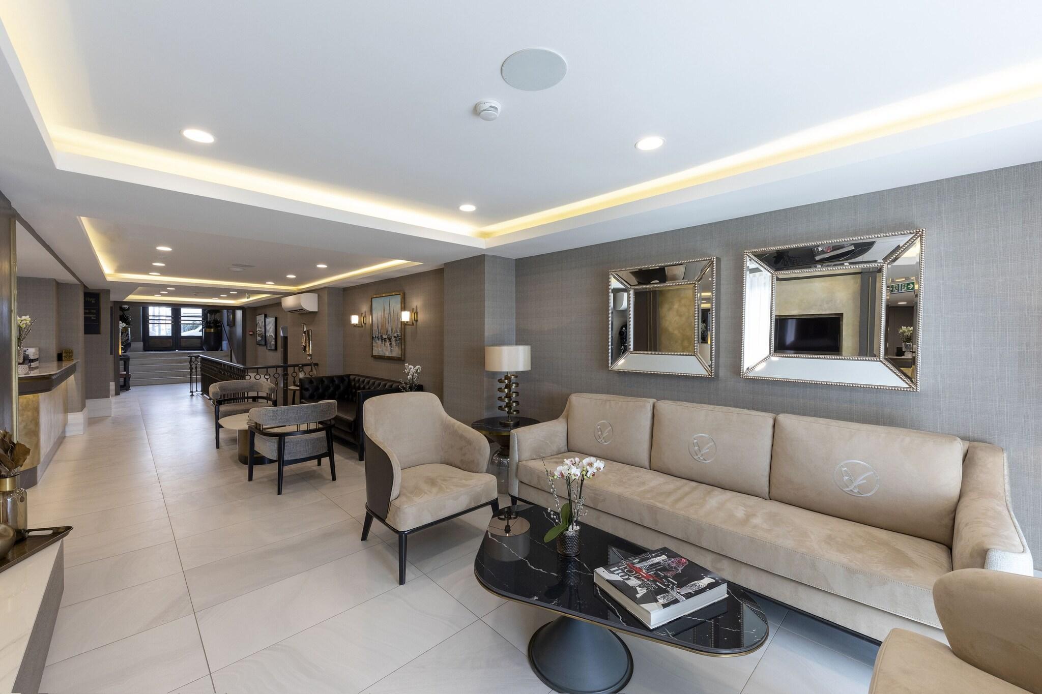 Vista Lobby Mula Hotel - Special Class