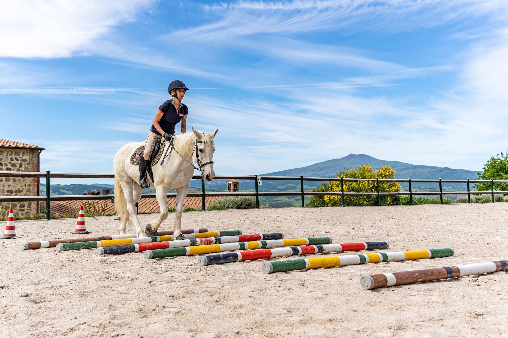 Instalaciones Recreativas Podere Val D'Orcia - Tuscany Equestrian