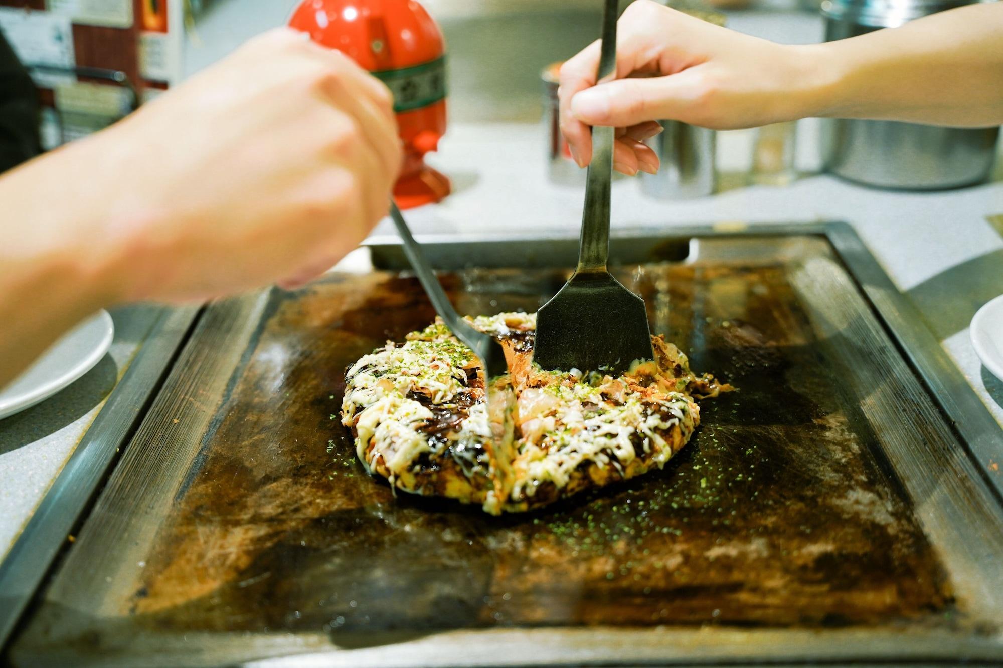 Restaurant SEKAI HOTEL Deep Osaka Experience - Hostel