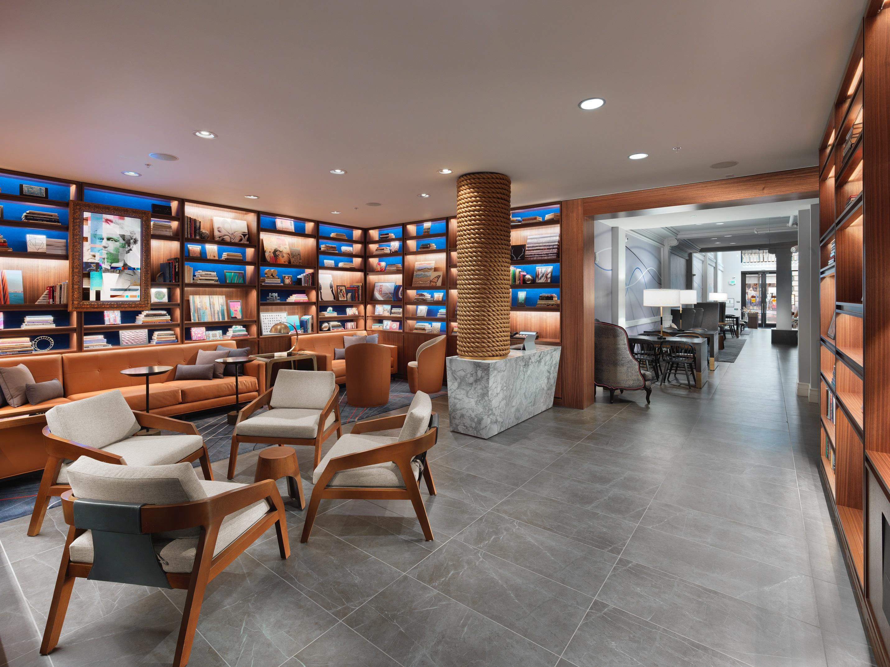 Vista Lobby Axiom Hotel