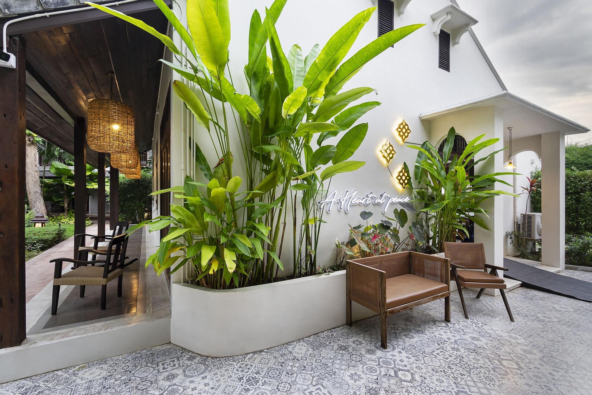 Vista Exterior Ratchapruek Lanna Boutique