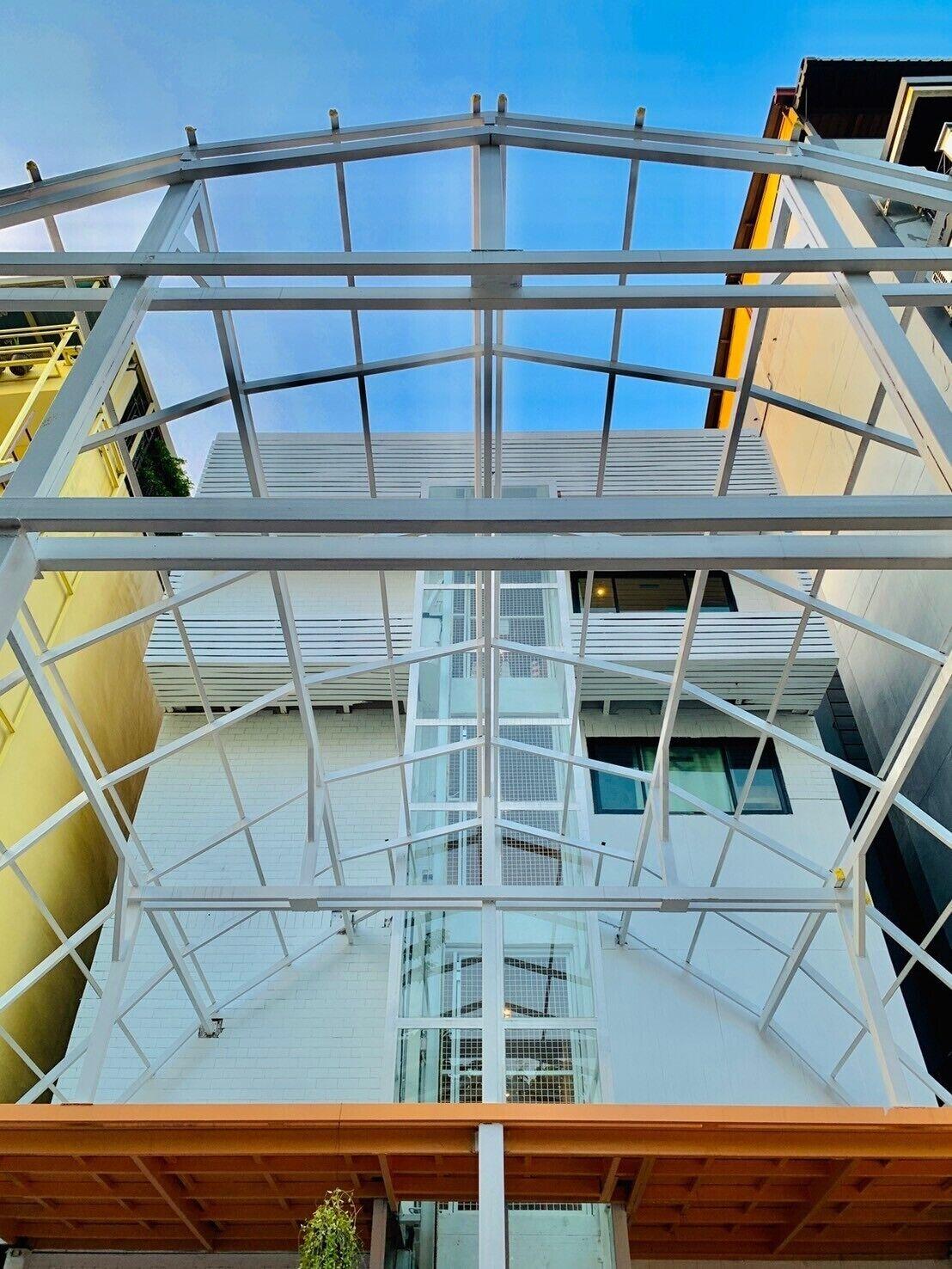 Vista Exterior Easy sunday