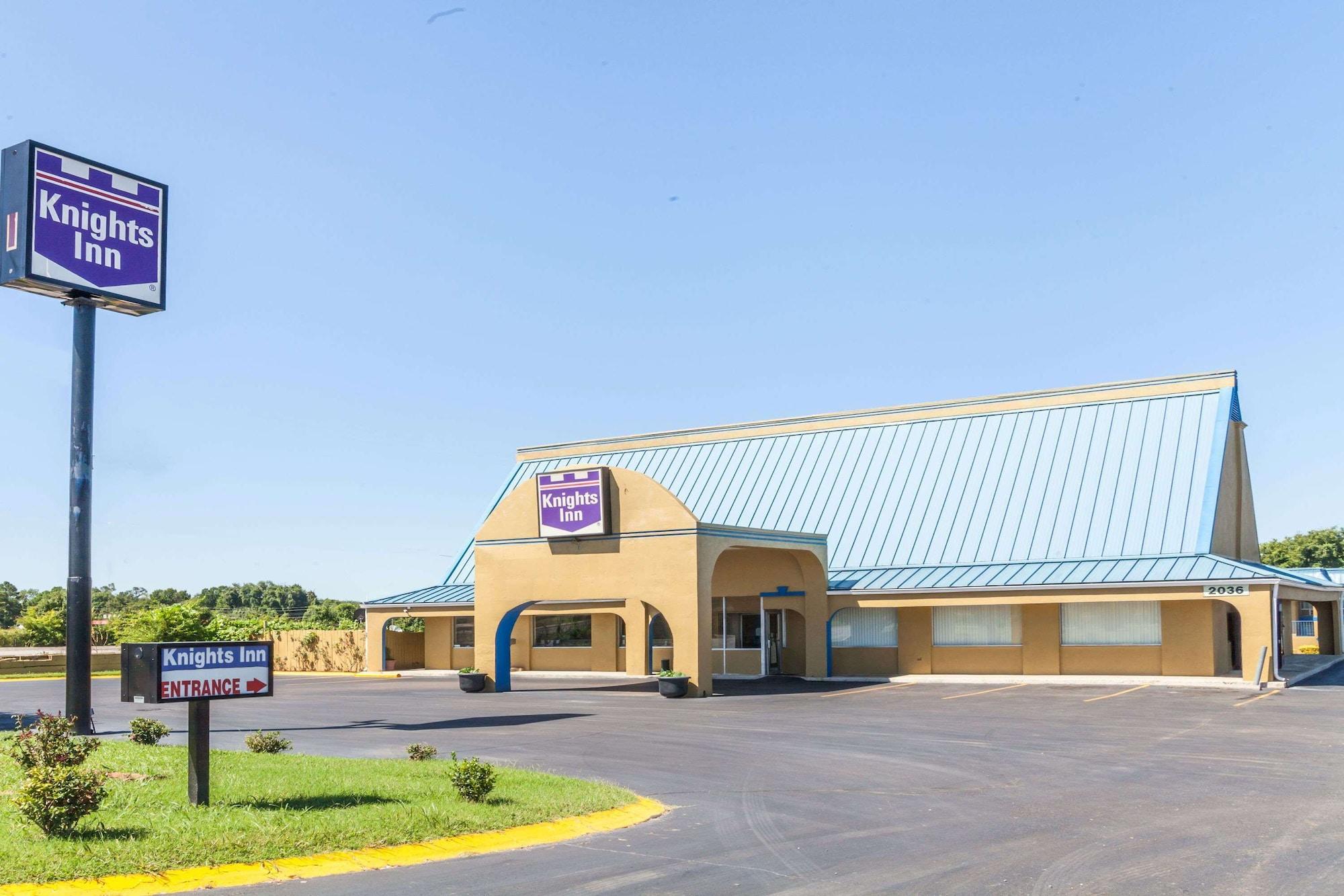 Varios Knights Inn Murfreesboro