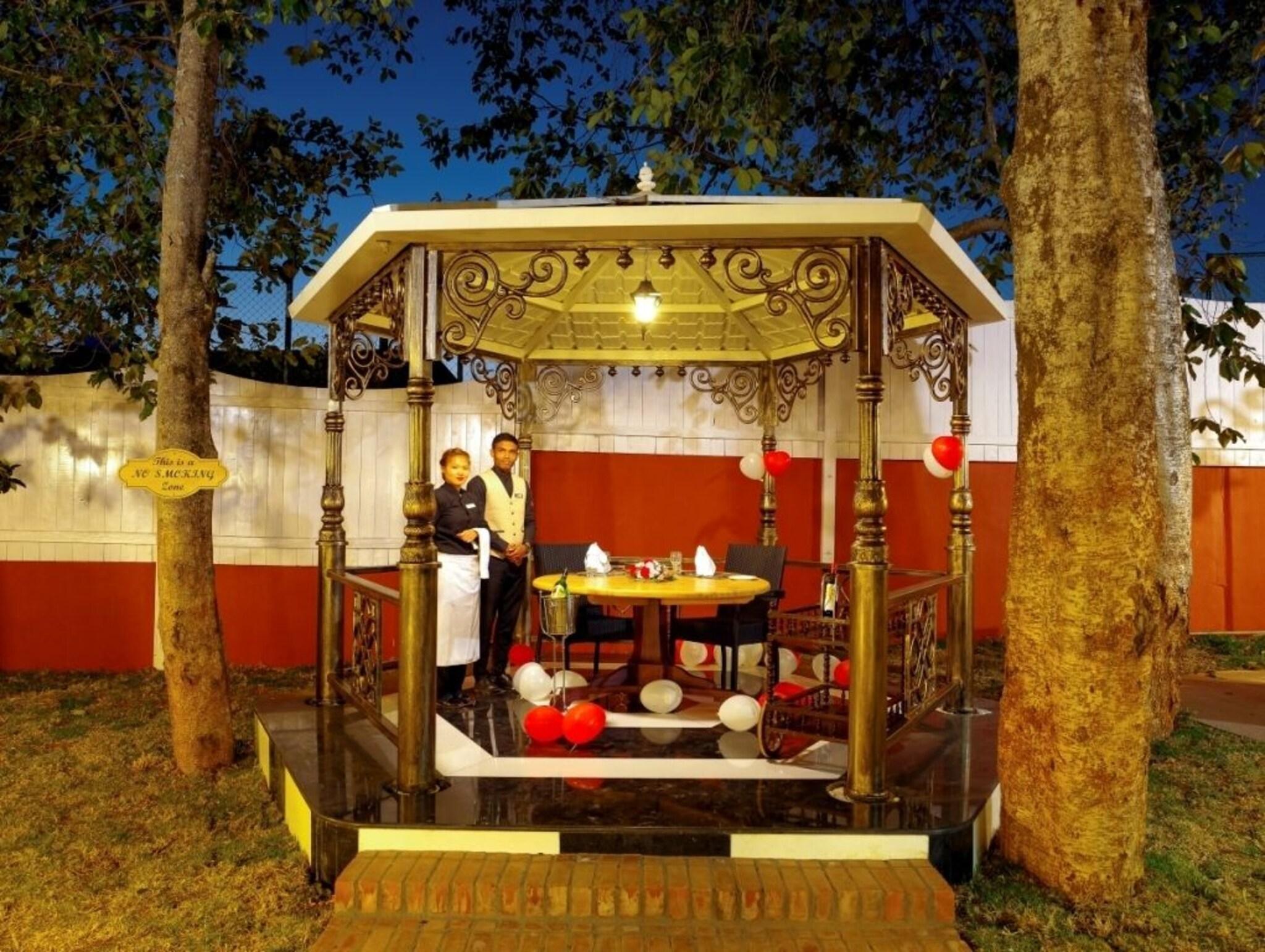 Restaurant Vinnca West Downs Heritage Resort, Ooty