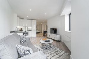 Alquiler Vacacional - Seven Living Residences Solihull - Modern Studios Close to NEC and BHX