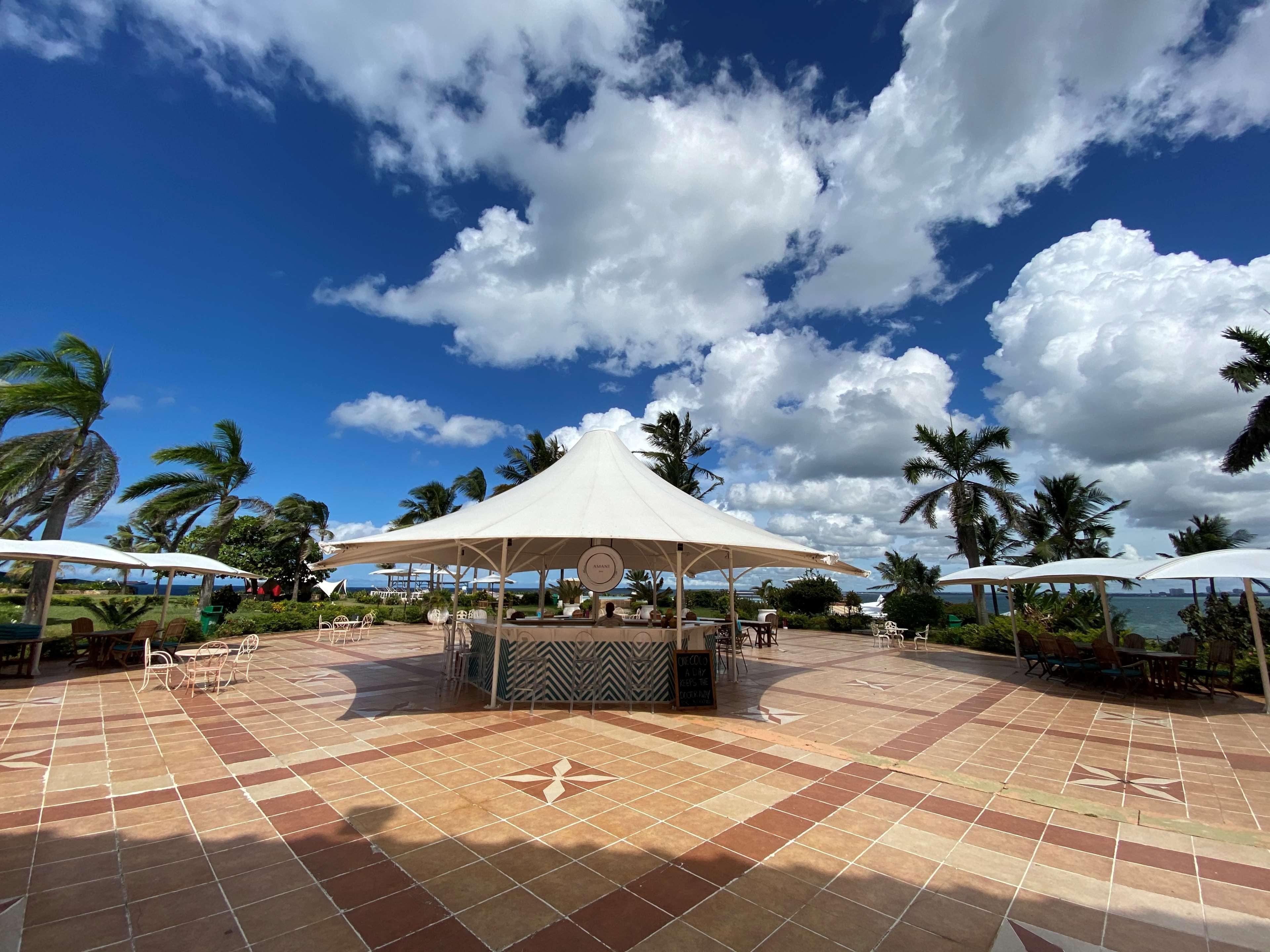 Bar/Salón Golden Tulip Dar Es Salaam