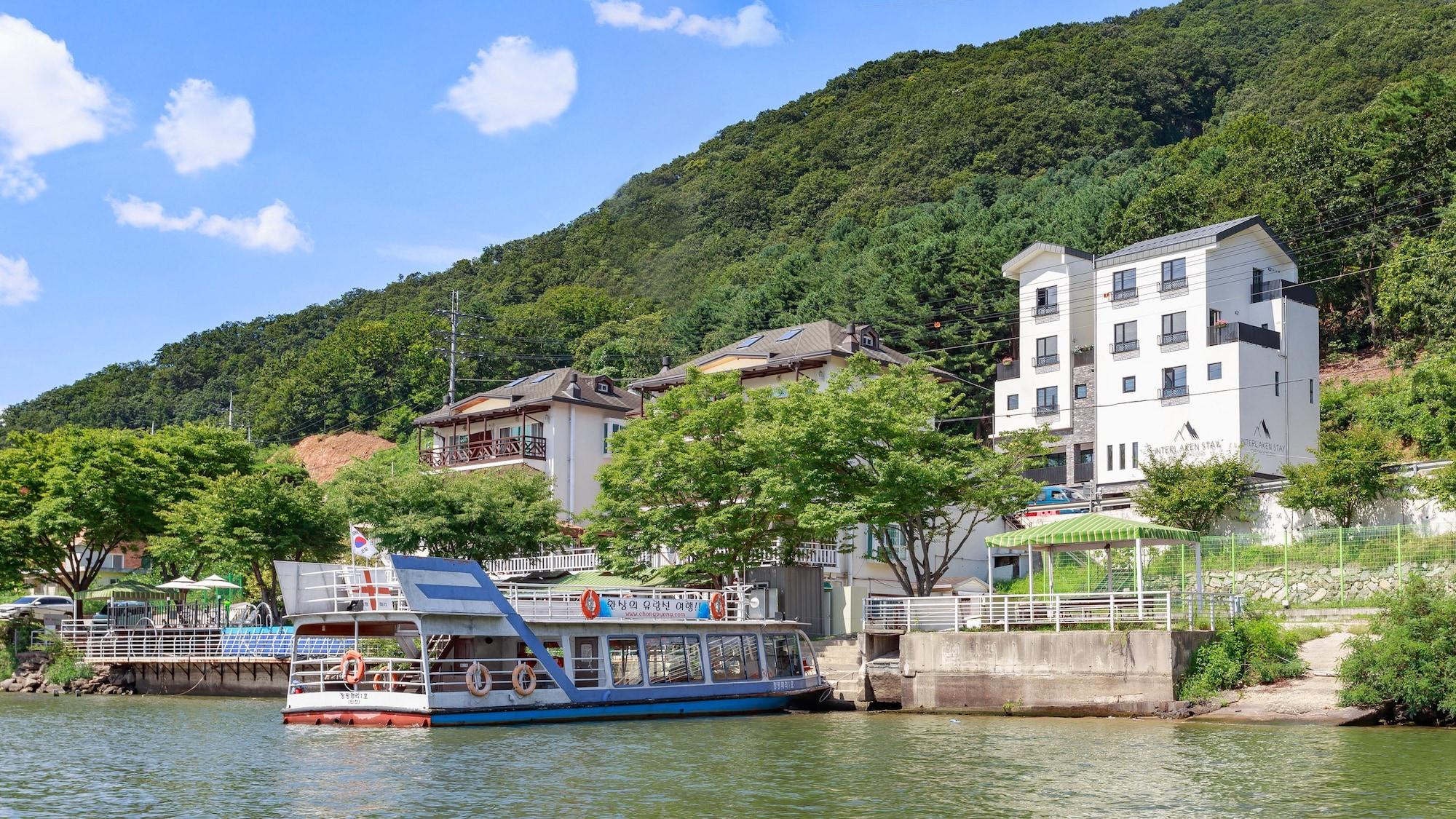 Instalaciones Recreativas Interlaken Pension in Gapyeong