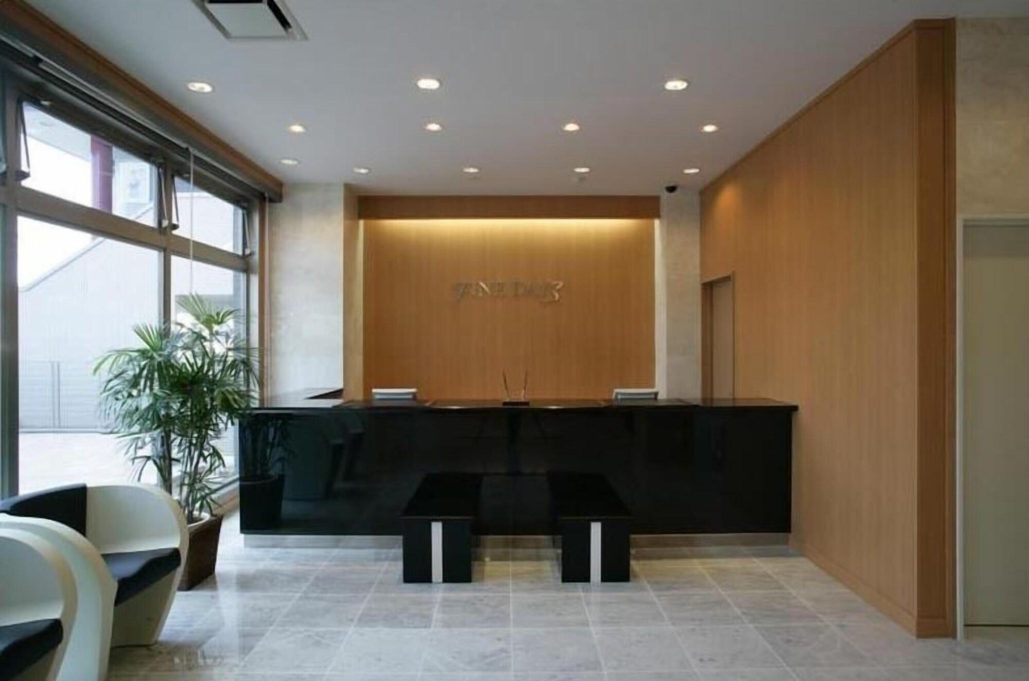 Varios Finedays Hotel
