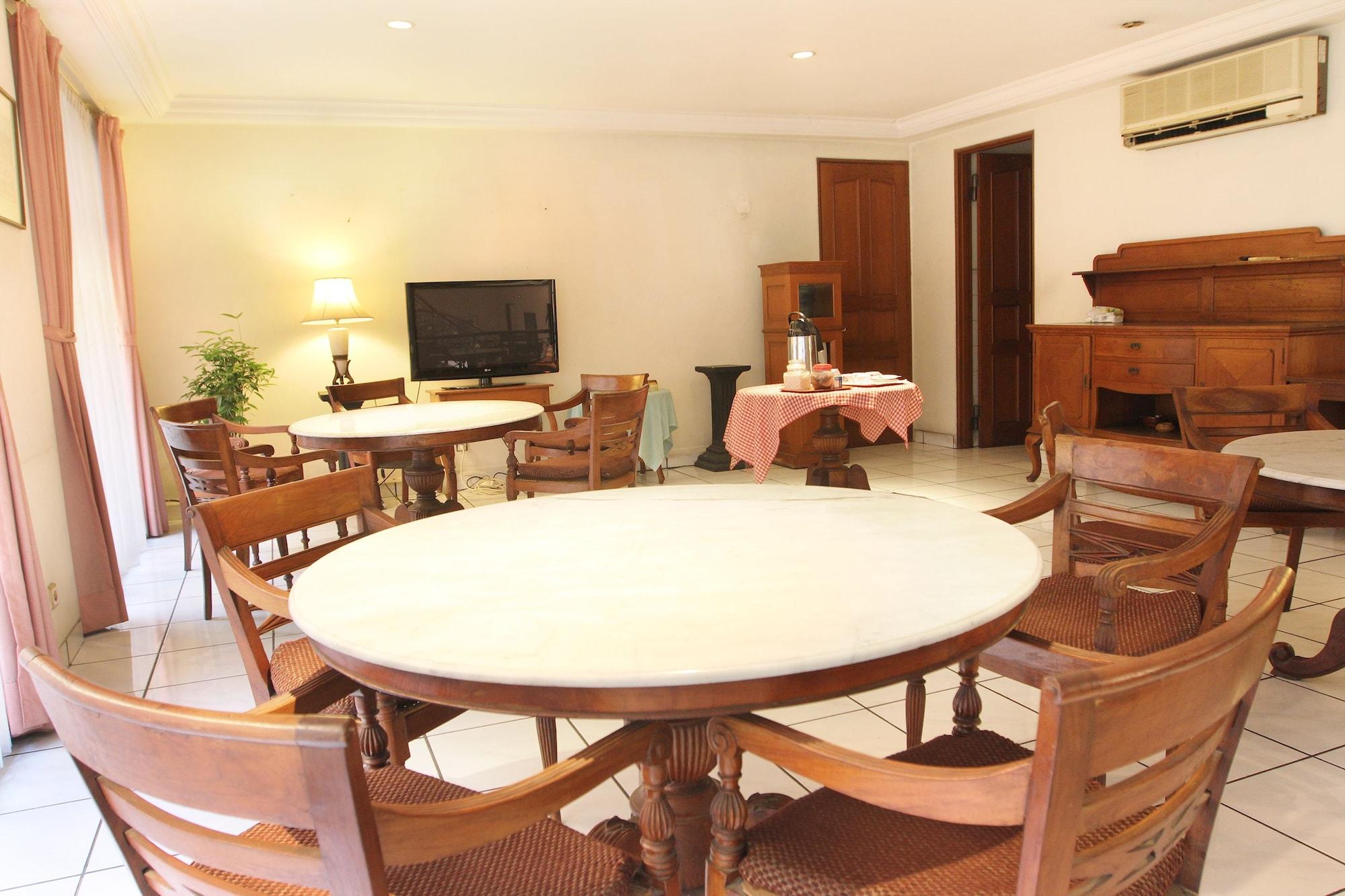 Restaurant Hotel O Puri Lotus