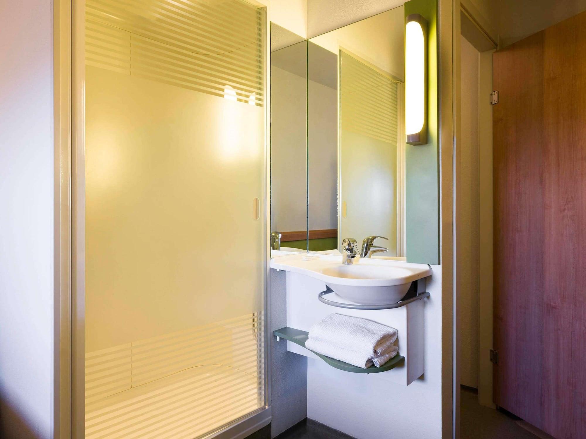 Equipamiento de Habitación Ibis Budget Sevilla Aeropuerto