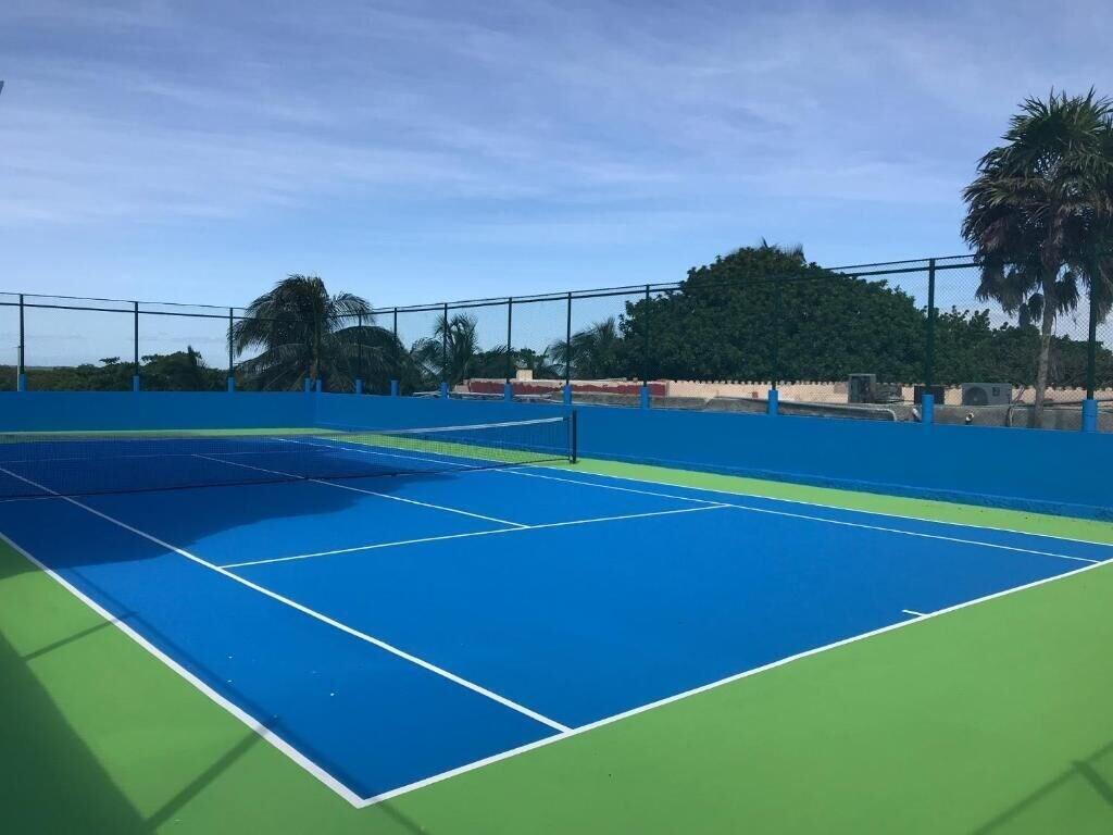 Instalaciones Recreativas BRISAS CONDO HOTELS