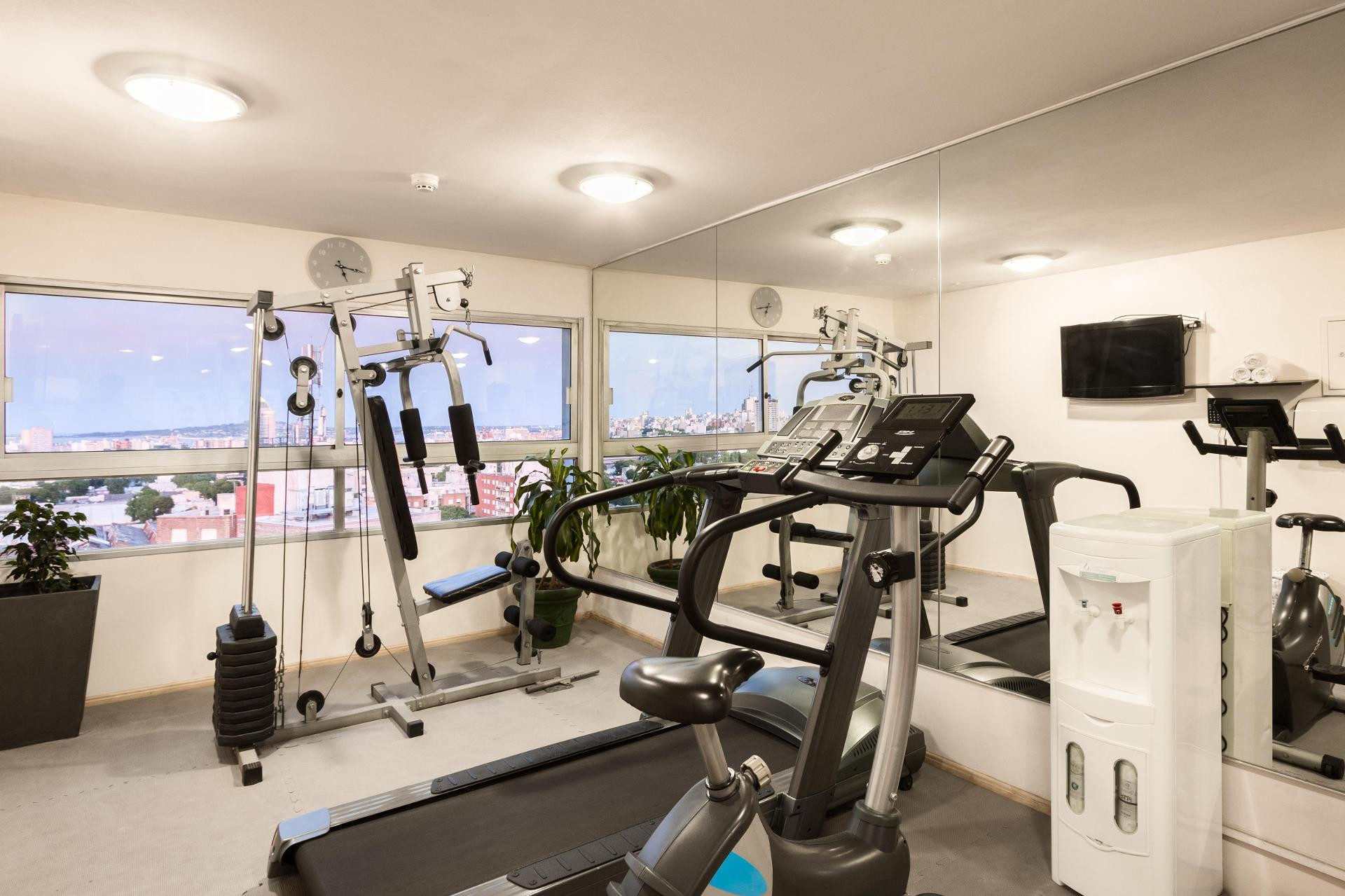 Gimnasio Alfa Suites - Montevideo
