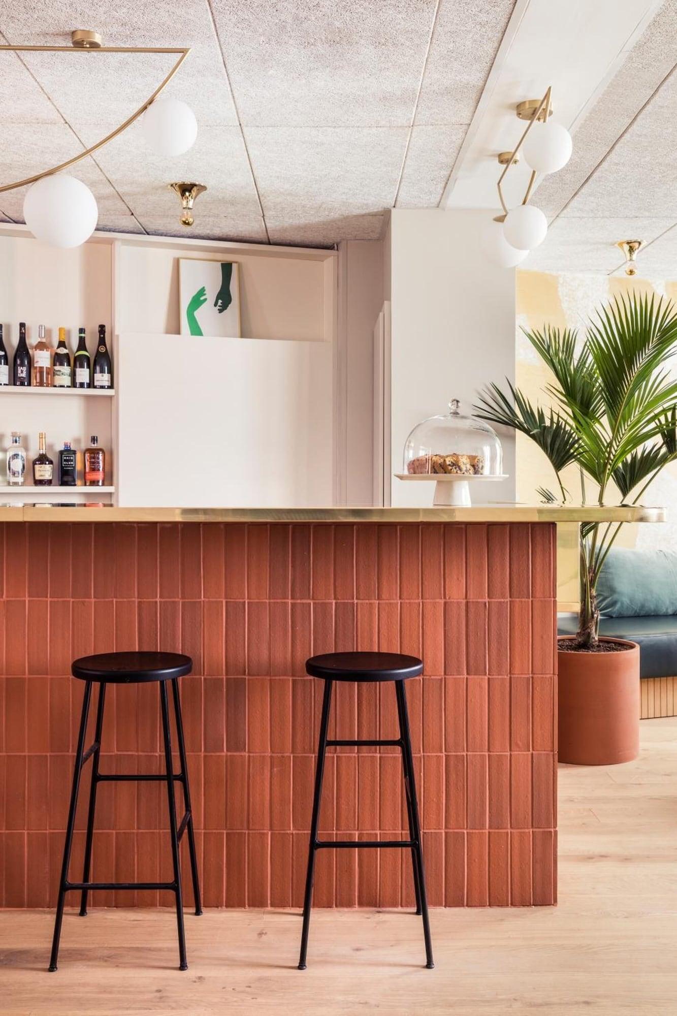 Bar/Salón Hotel Ami - Orso Hotel