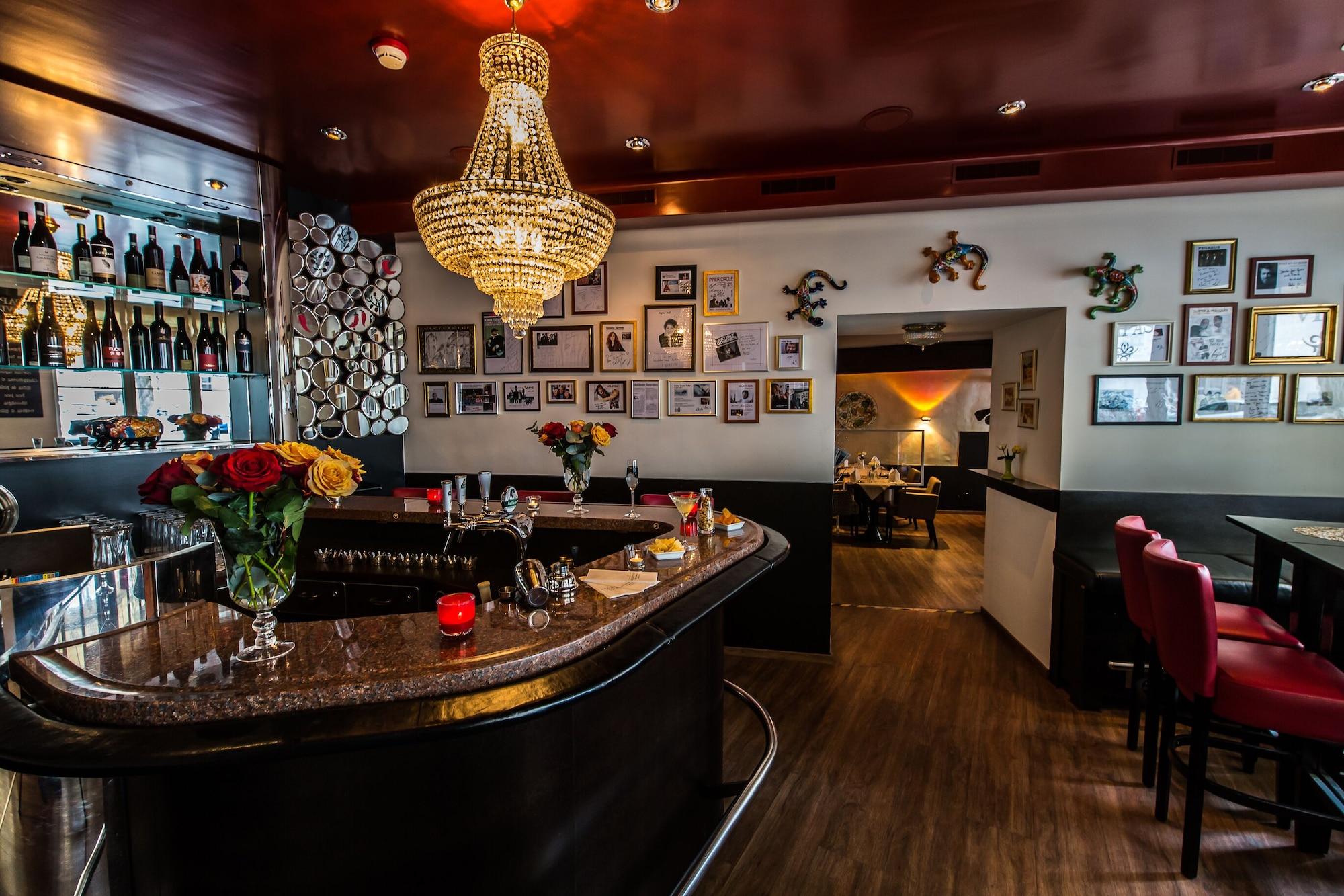 Bar/Salón Hotel Kronenhof