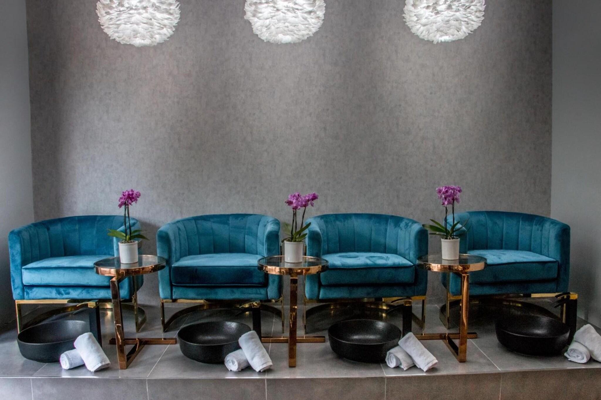 Instalaciones Recreativas McAllisters on 8th