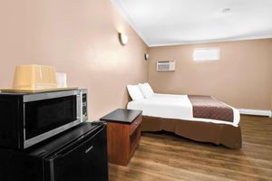 Alojamiento - Americas Best Value Inn Avenel Woodbridge