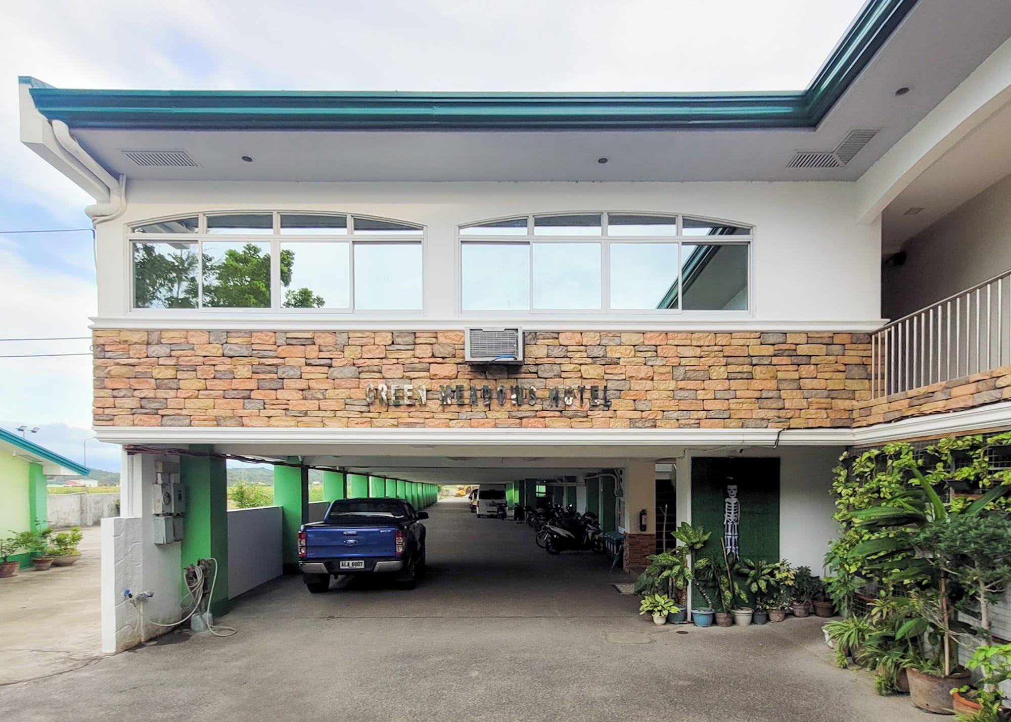 Vista Lobby Green Meadows Hotel & Restaurant