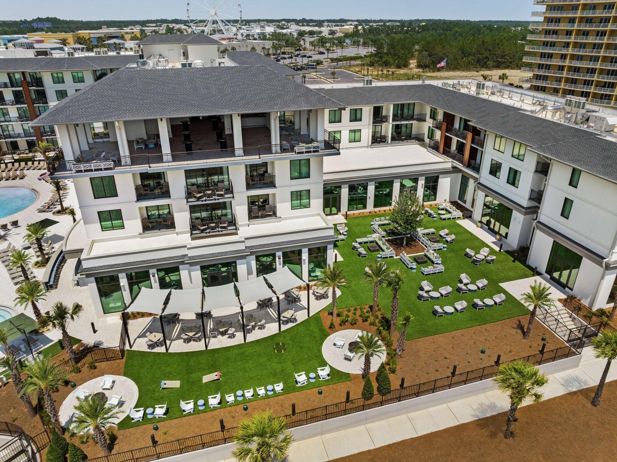 Vista Exterior Embassy Suites by Hilton Panama City Beach Resort