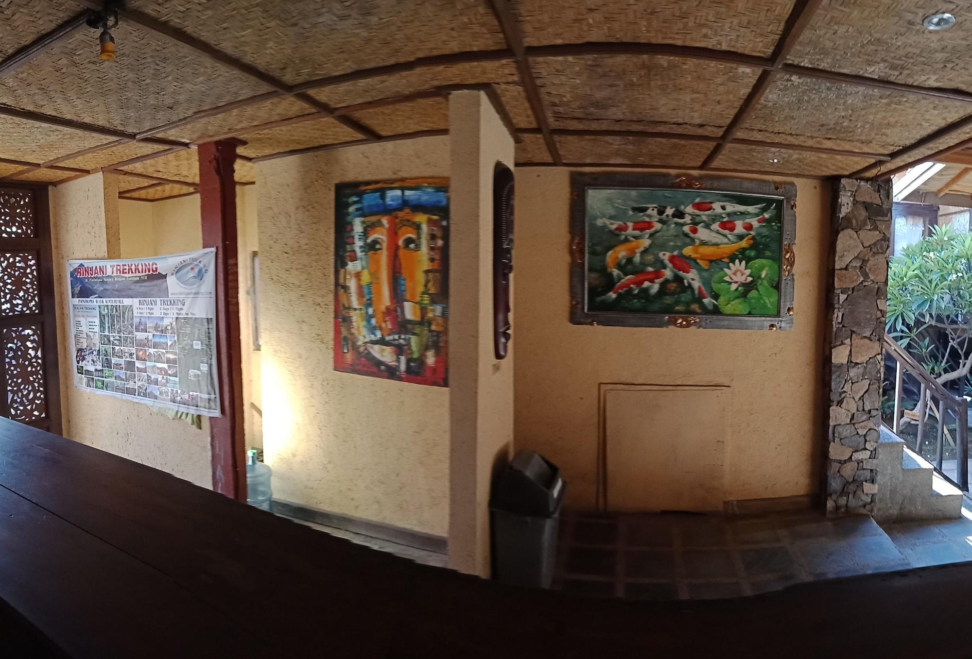 Vista Lobby Bale Sasak