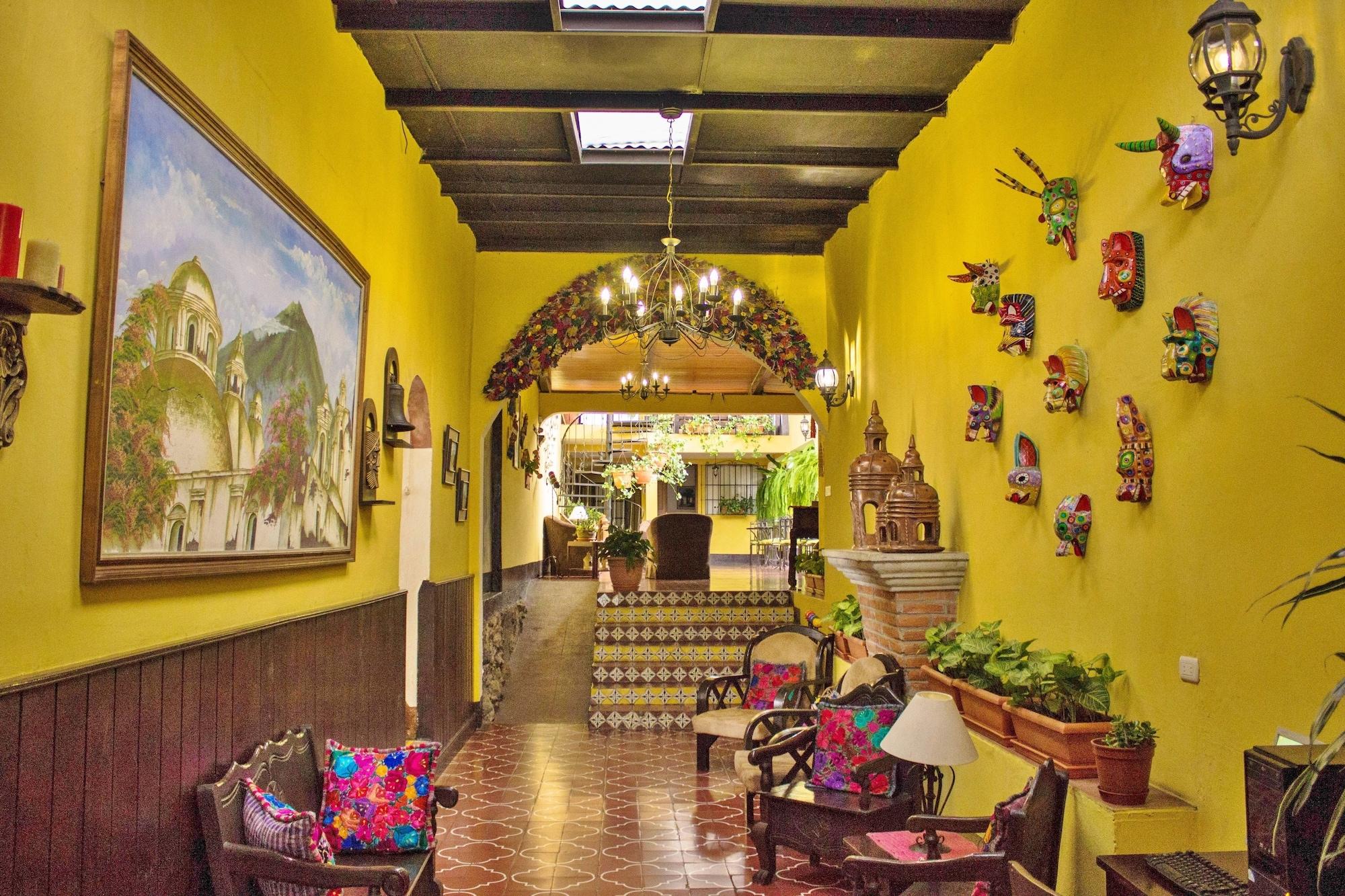 Vista Lobby Las Camelias Inn