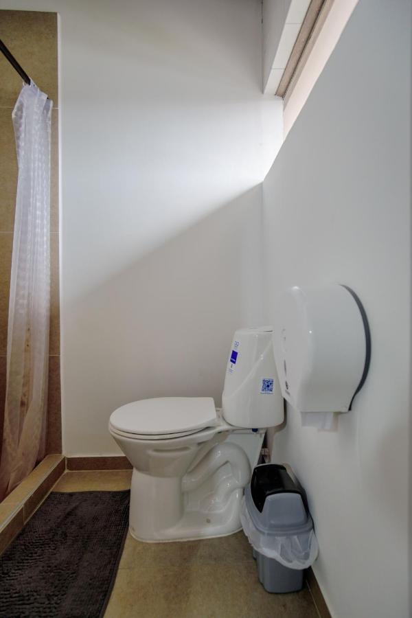 Baño Hostara Casa Sereno Manizales