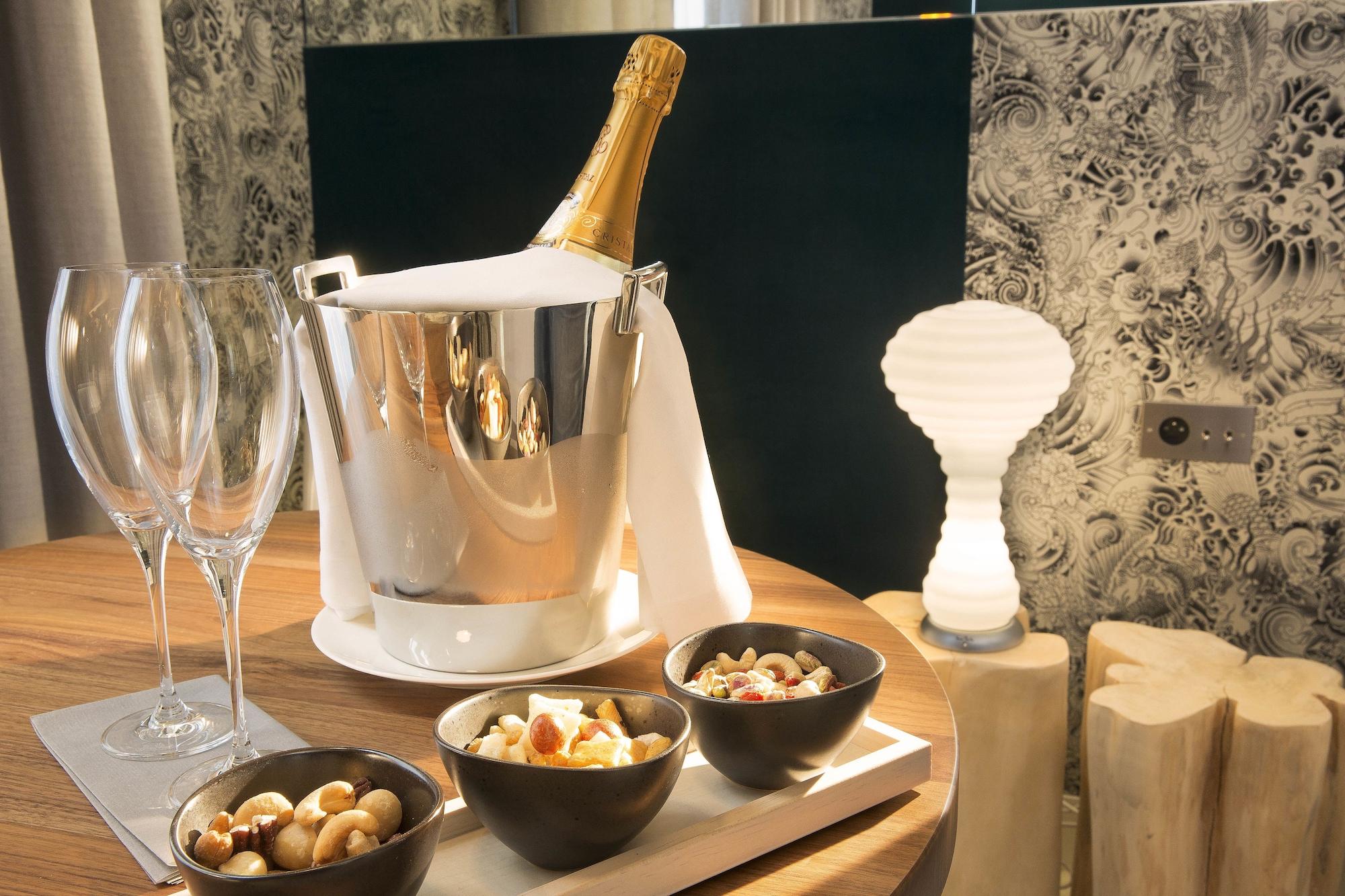 Bar/Salón Hôtel Dupond Smith