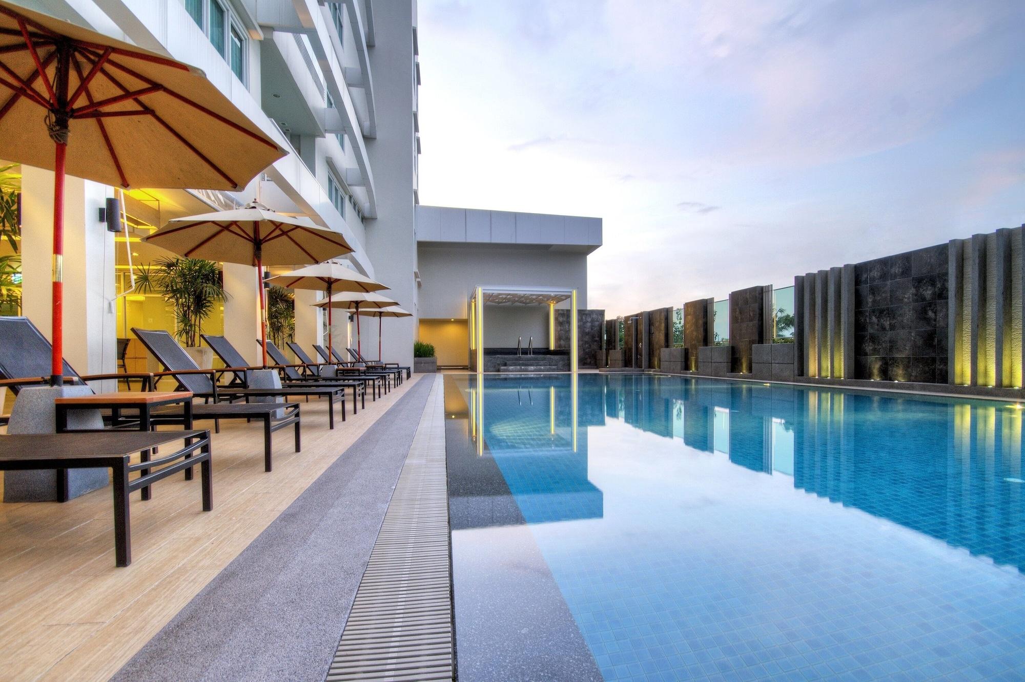 Vista Piscina Classic Kameo Hotel & Serviced Apartments, Ayutthaya