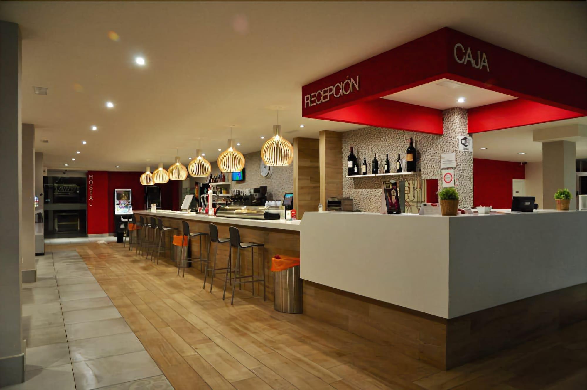 Vista Exterior Hostal Restaurante Paco