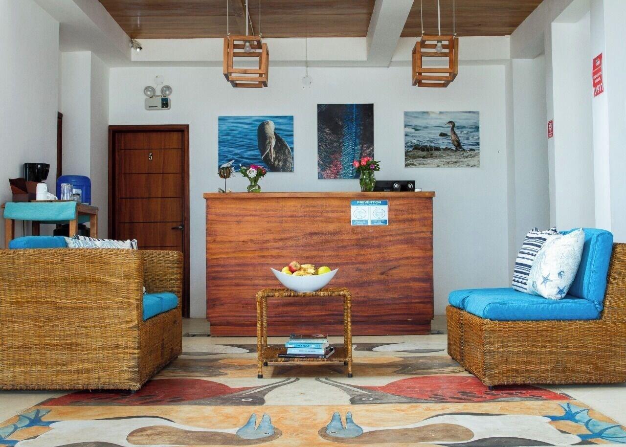 Vista Lobby Cormorant Beach House