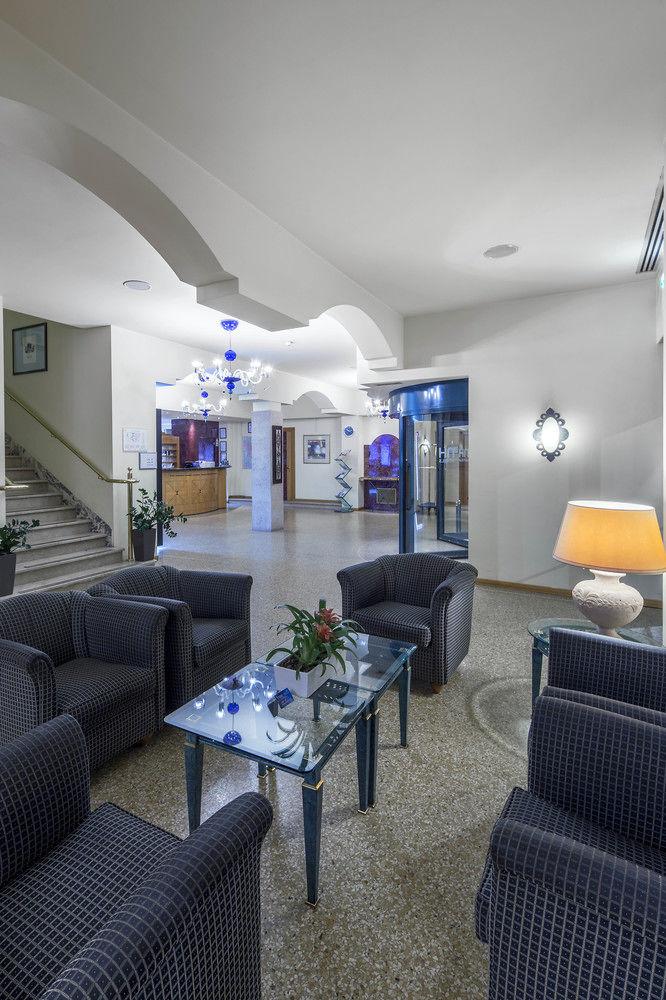Vista Lobby NH Ravenna