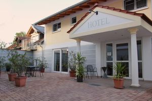 Alojamiento - Pension am Donaubogen