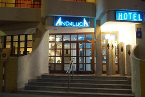 Alojamiento - Hotel Andalucía