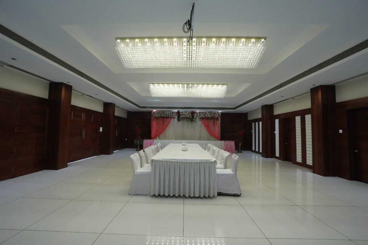 Salón de Baile Hotel Shri Khedapati International