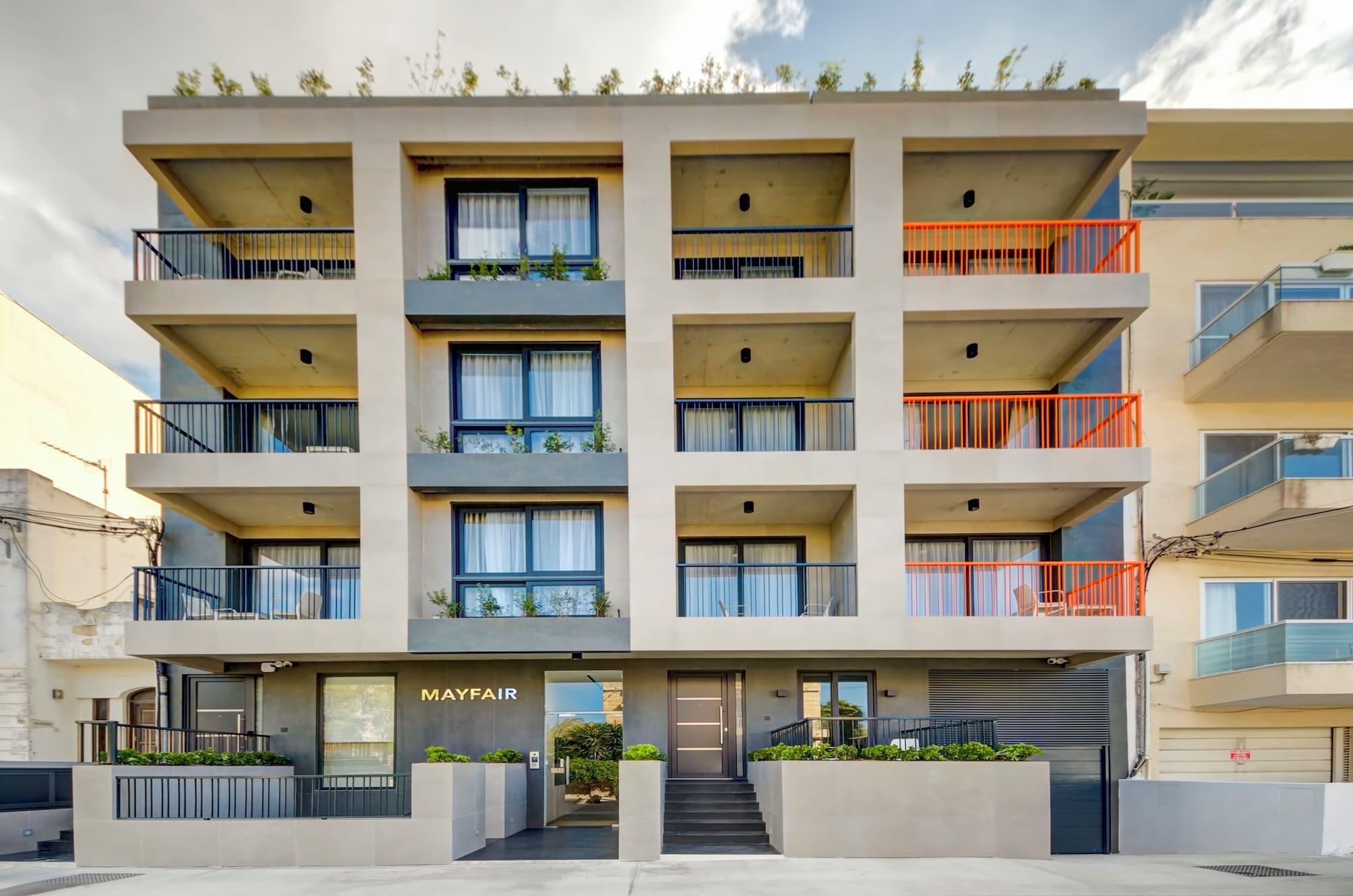 Vista Exterior Mayfair by Premier Suites MT