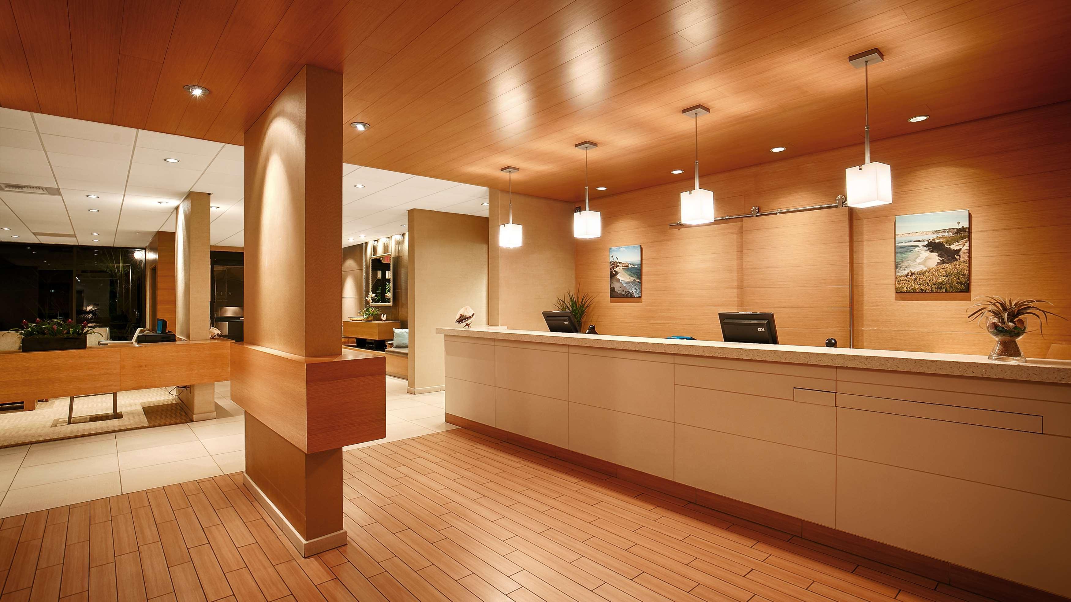 Vista Lobby Inn By The Sea La Jolla