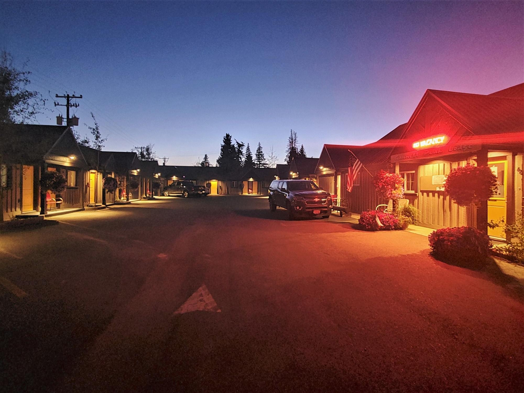 Varios Gannett Peak Lodge