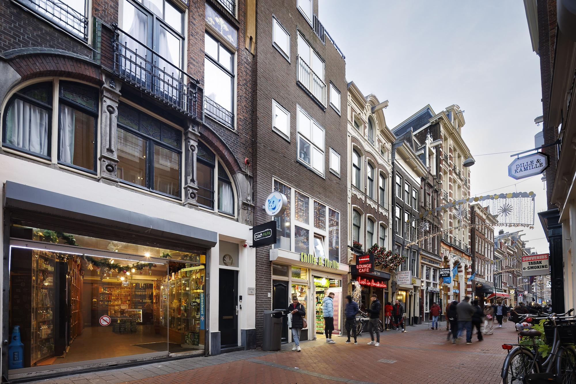 Vista Exterior Ciao Papa Hotel Amsterdam Central Station