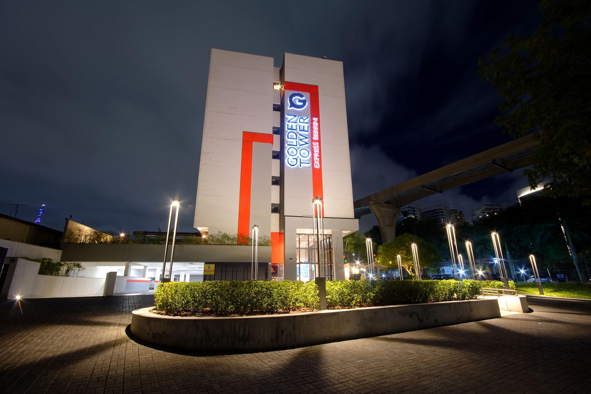 Vista Exterior Golden Tower Express Berrini by Fênix Hotéis