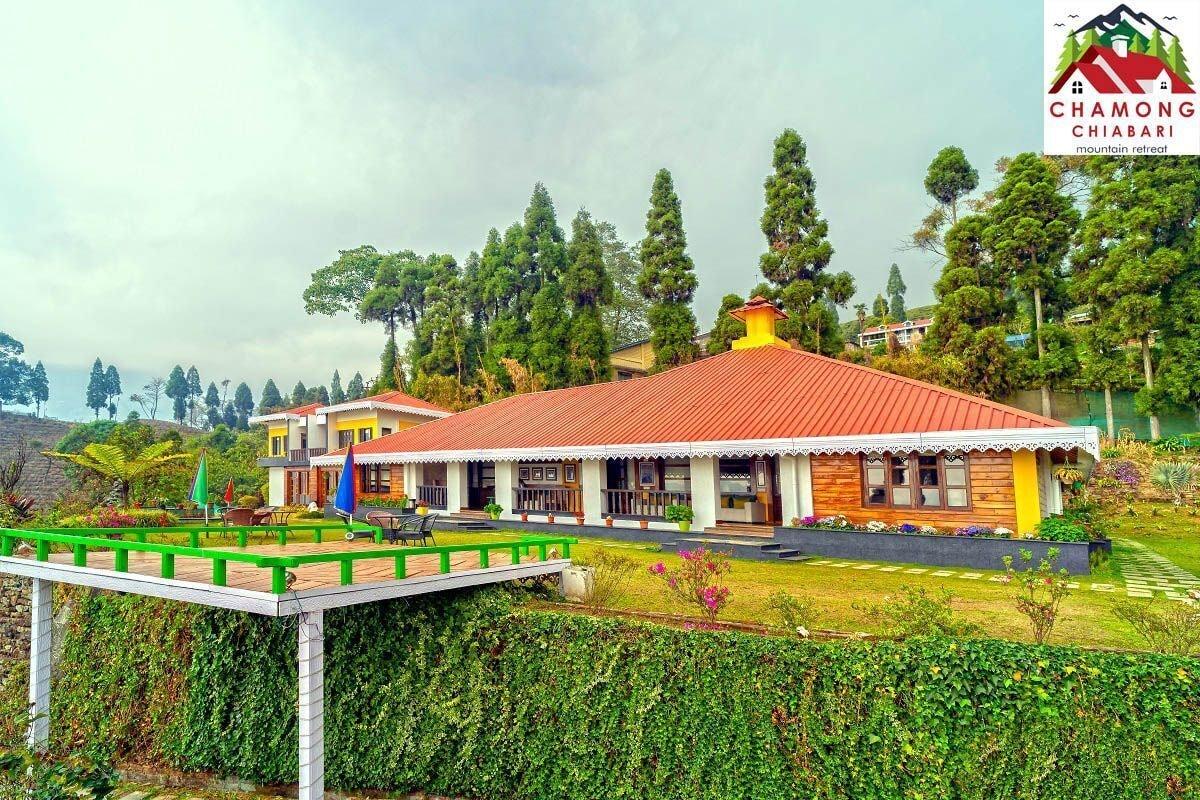 Varios Chamong Chiabari