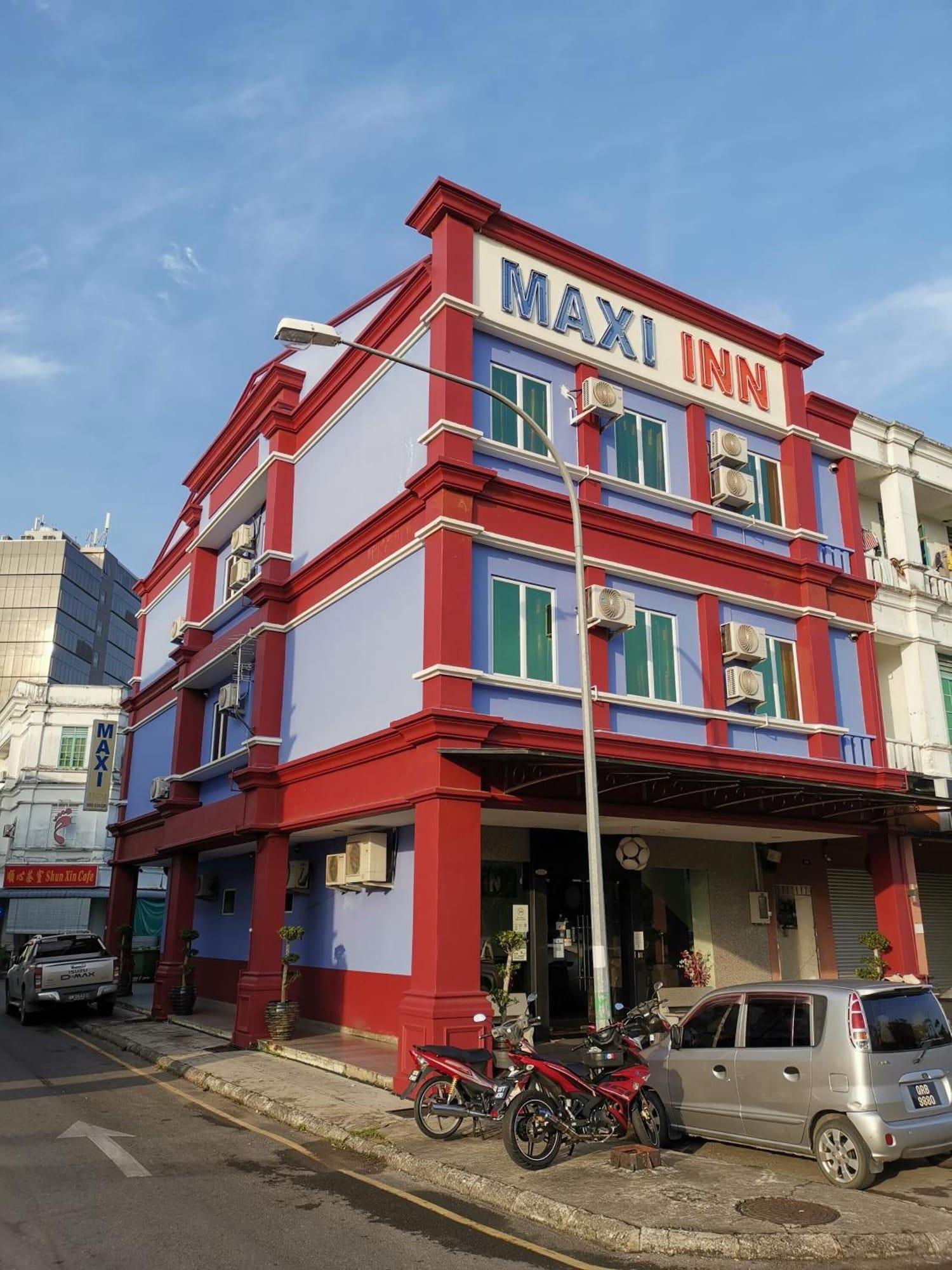 Vista Exterior Maxi Inn