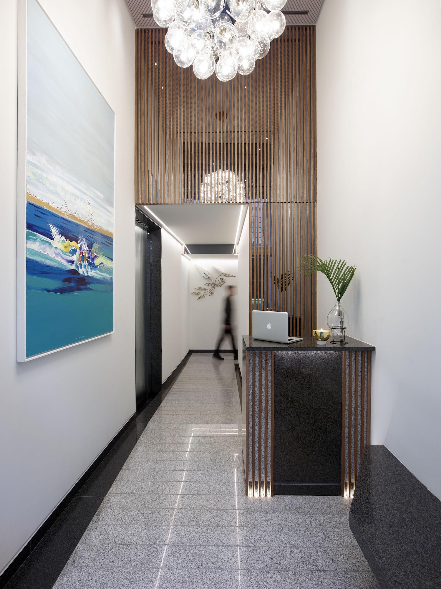 Vista Lobby Athens Ikon