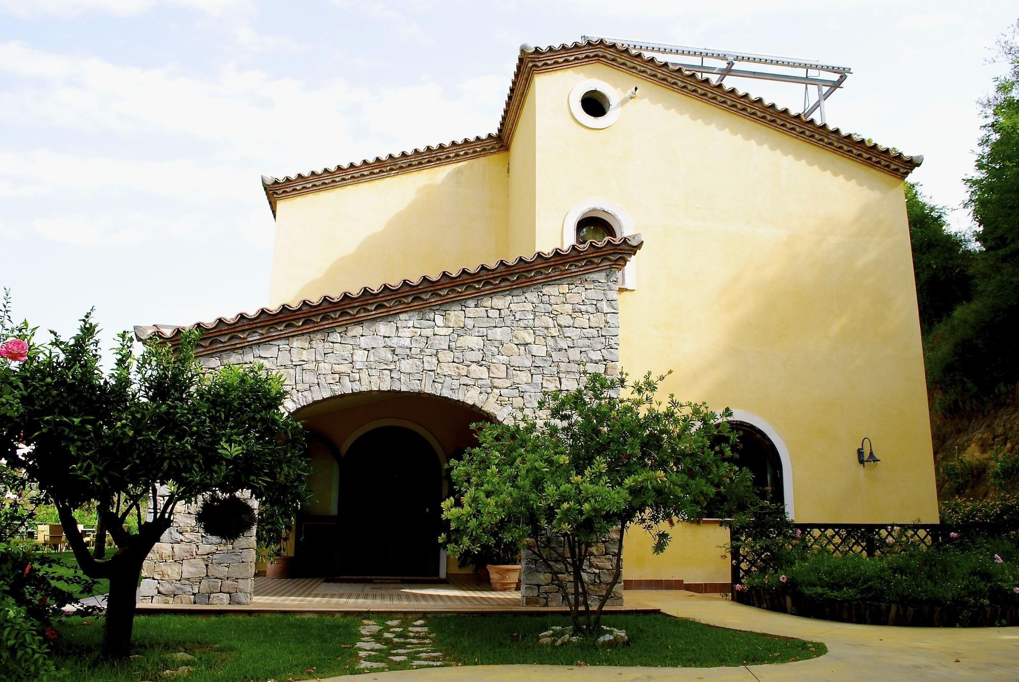 Vista Exterior Agriturismo L'Arca